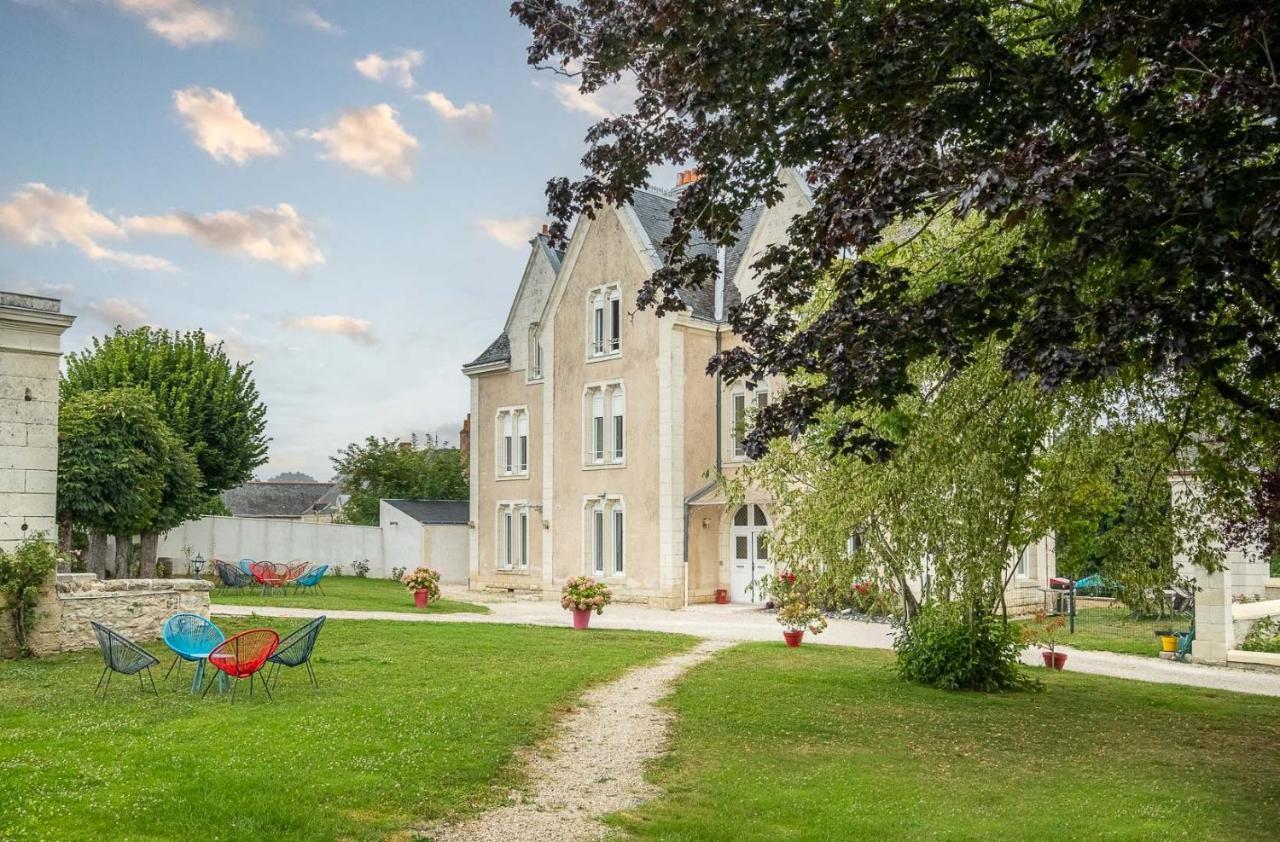 Manoir Des Bertinieres Hotel Cravant-les-Coteaux Exterior foto
