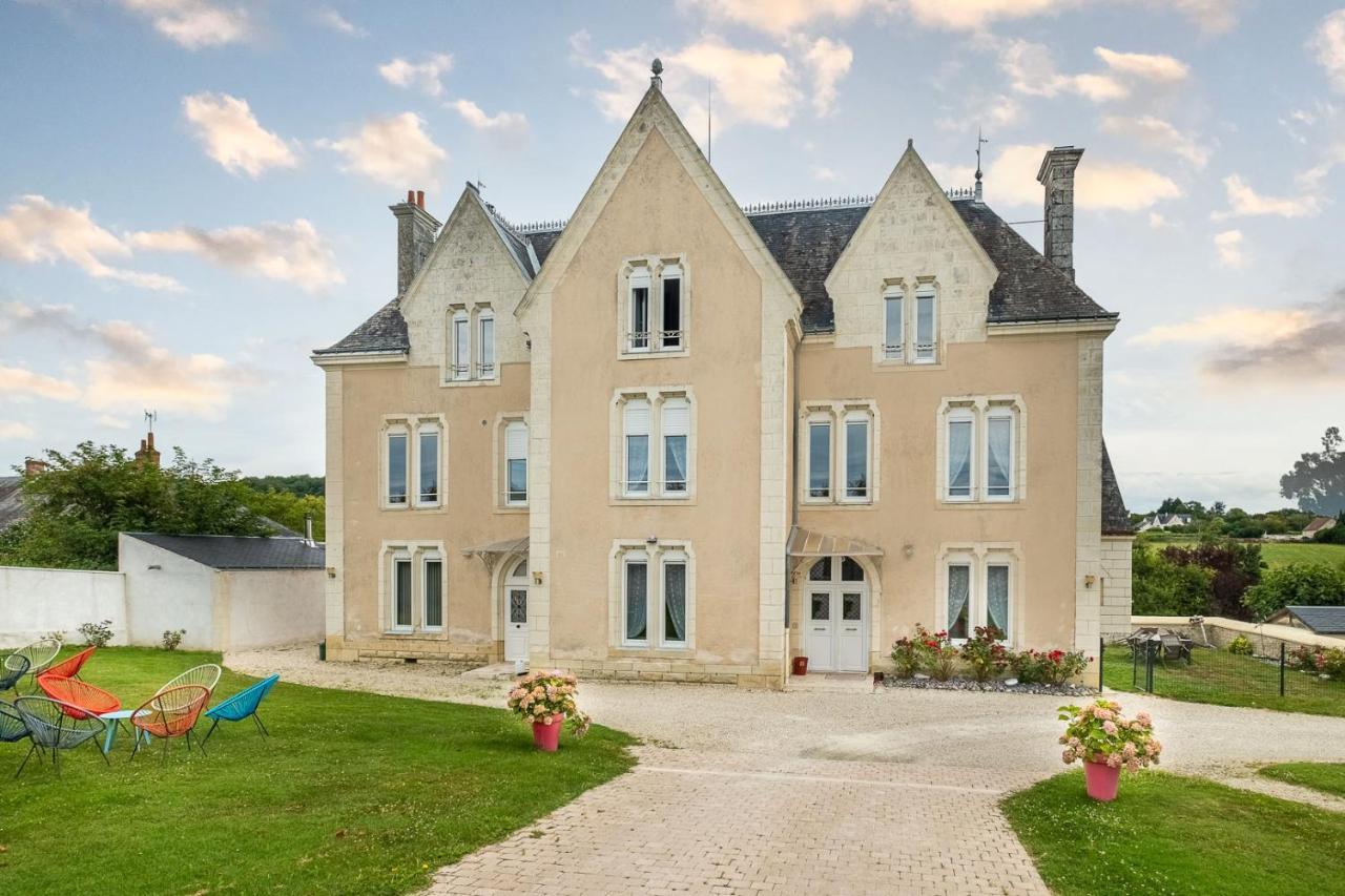 Manoir Des Bertinieres Hotel Cravant-les-Coteaux Exterior foto
